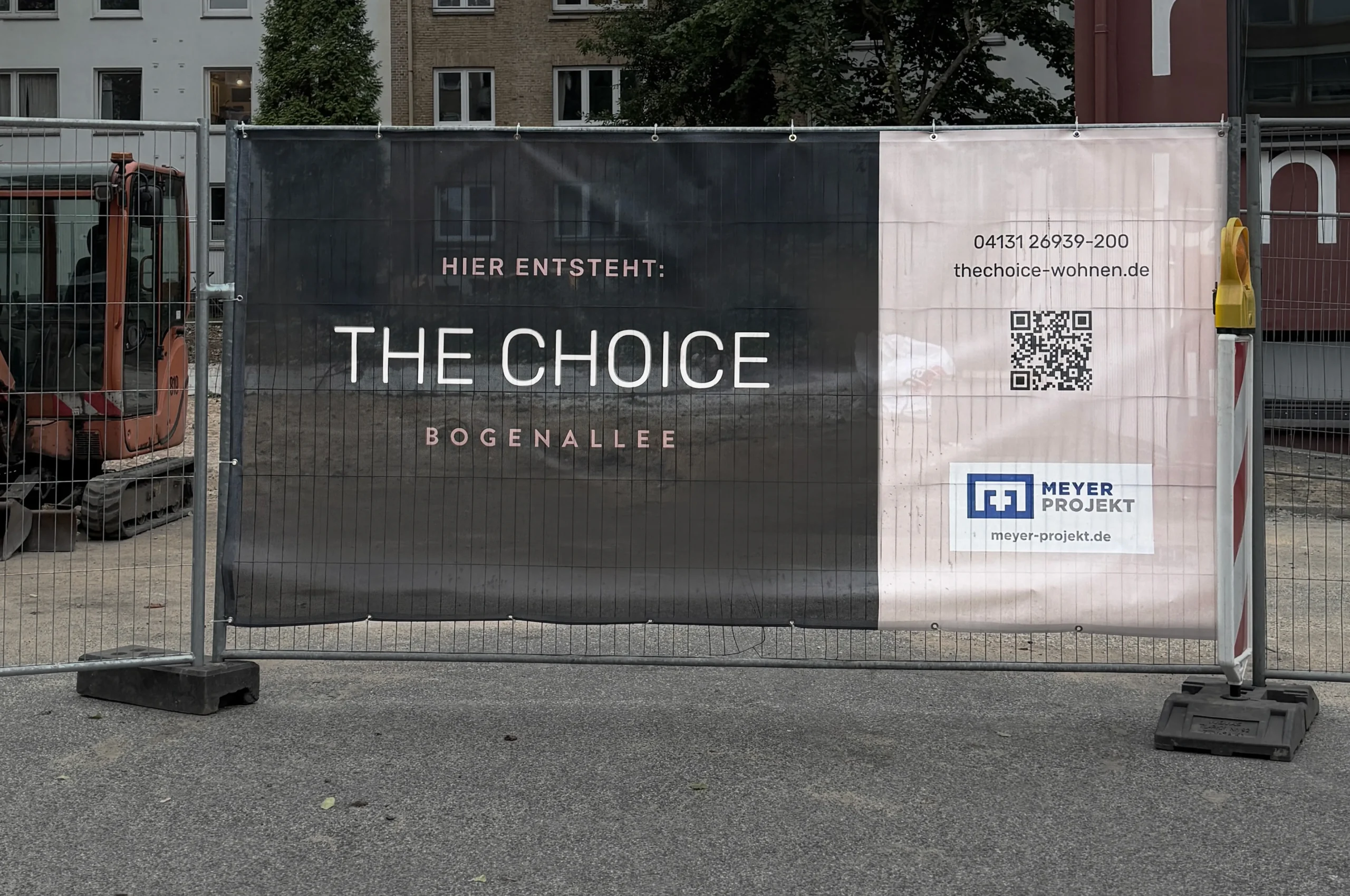 Ein Bauzaunbanner.